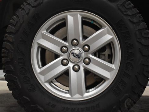 Used 2023 Ford F150 XLT AWD/4WD image 31