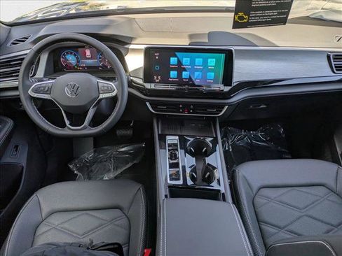 New 2026 Volkswagen Atlas Cross Sport SE image 10