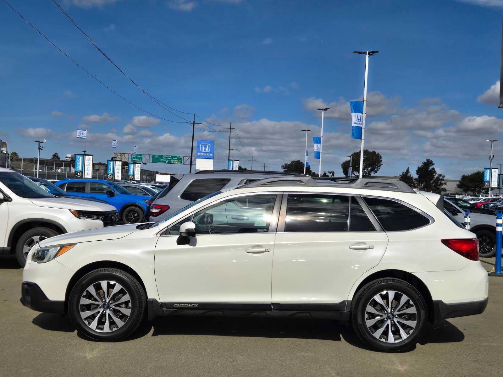 Used 2015 Subaru Outback 2.5i Limited w/ Protection Package #1 AWD/4WD image 7