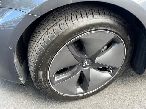 Used 2018 Tesla Model 3 Long Range AWD/4WD image 24