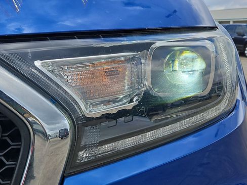 Used 2019 Ford Ranger Lariat w/ Equipment Group 501A Mid image 10