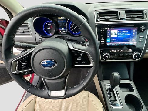 Used 2019 Subaru Outback 2.5i Limited w/ Popular Package #2 AWD/4WD image 12