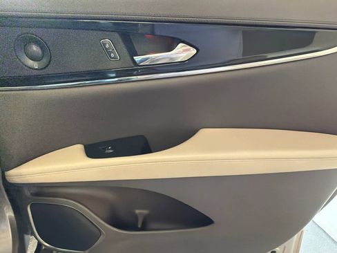 Used 2021 Lincoln Nautilus Reserve w/ Equipment Group 201A image 30