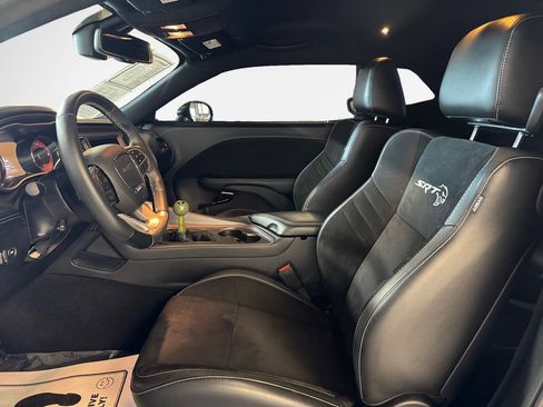 Used 2023 Dodge Challenger SRT Hellcat RWD image 12