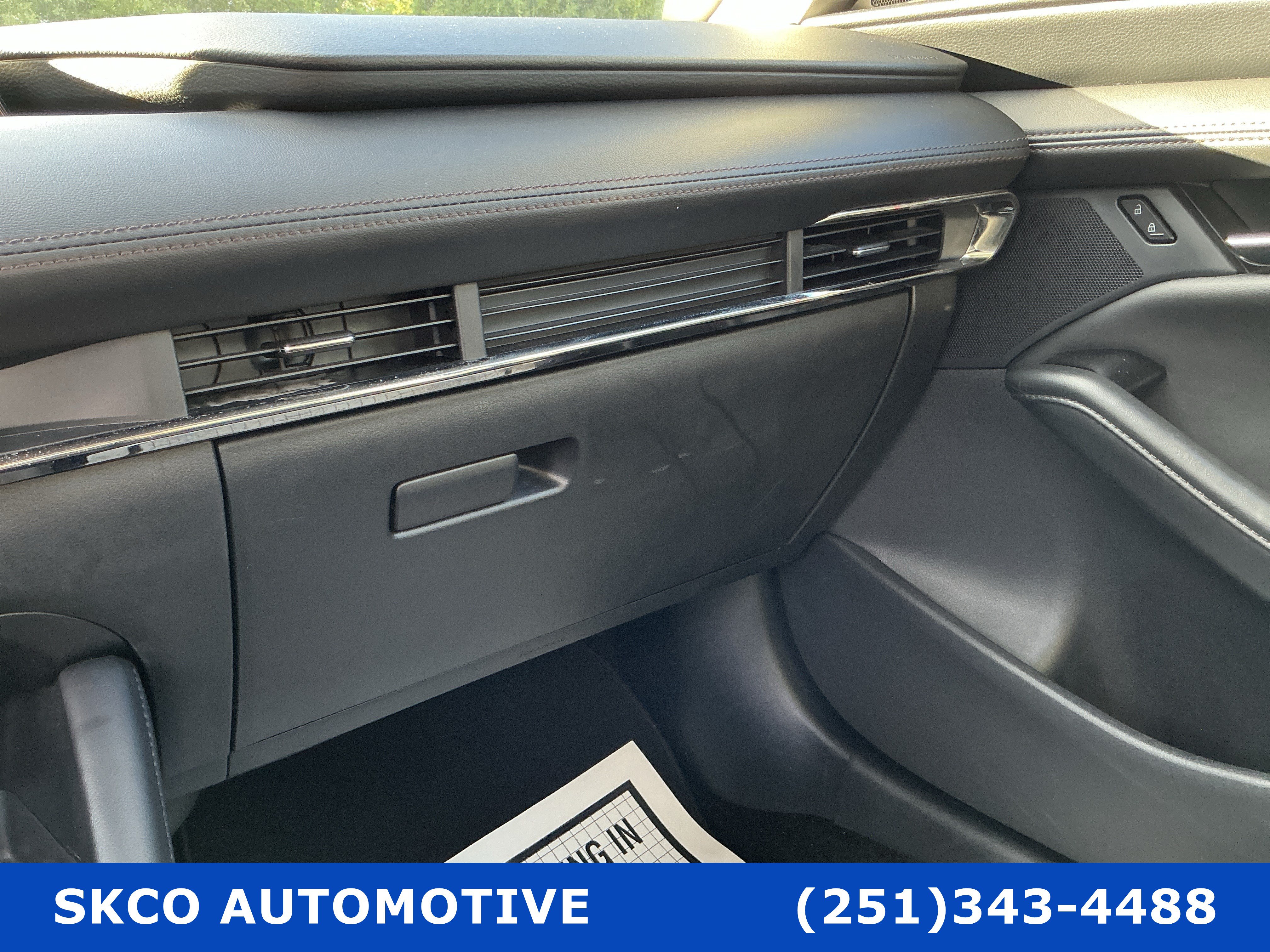 Used 2025 MAZDA MAZDA3 s FWD image 24