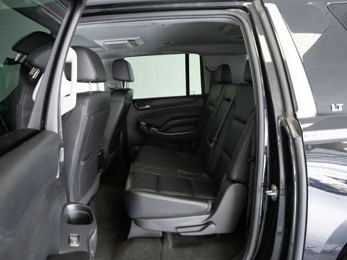 Used 2016 Chevrolet Suburban LT w/ Luxury Package AWD/4WD image 19