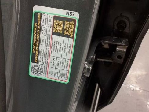 Used 2025 Hyundai Elantra SEL image 36