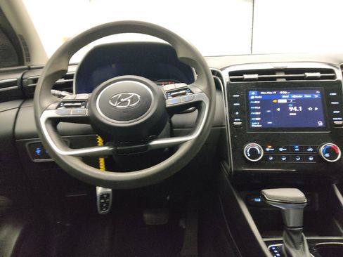 Used 2023 Hyundai Tucson SEL FWD image 22