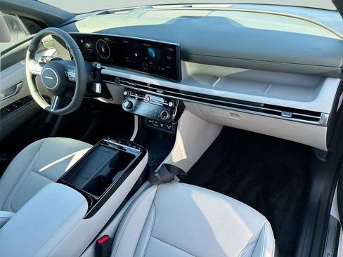 New 2026 Hyundai Tucson Limited image 23