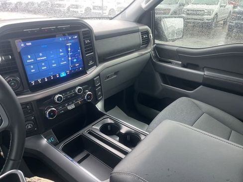 Used 2024 Ford F150 XLT w/ FX4 Off-Road Package image 11