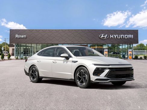 New 2026 Hyundai Sonata SEL AWD/4WD image 4