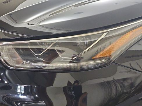 Used 2020 Toyota Highlander Limited AWD/4WD image 34