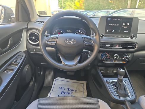 Certified 2023 Hyundai Kona SE AWD/4WD image 14