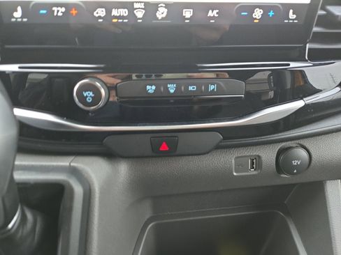 Certified 2026 Ford Transit 350 XLT image 20