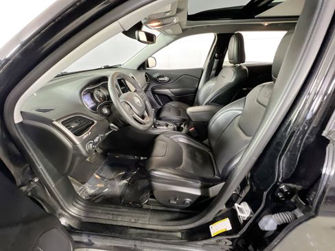 Used 2022 Jeep Cherokee Limited image 20