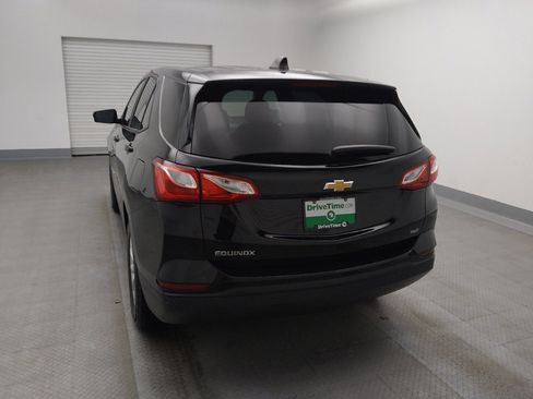 Used 2021 Chevrolet Equinox LS w/ LS Convenience Package image 6