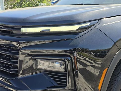 New 2026 Chevrolet Traverse LT w/ Midnight/Sport Edition image 9