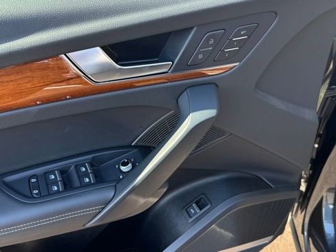 Used 2023 Audi Q5 2.0T Premium Plus image 10