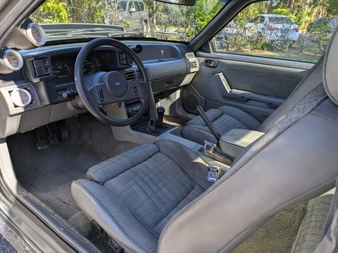Used 1989 Ford Mustang GT RWD image 13