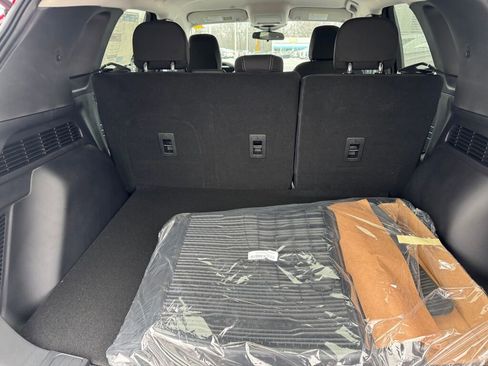 New 2026 Ford Escape Active image 17