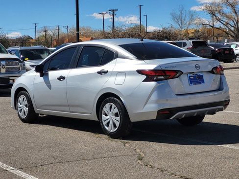 Used 2025 Nissan Versa S image 3