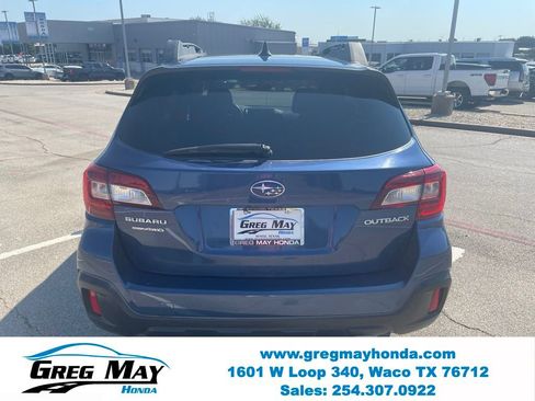 Used 2019 Subaru Outback 2.5i Premium AWD/4WD image 4