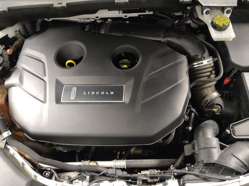 Used 2019 Lincoln MKC Select w/ Select Plus Package image 30