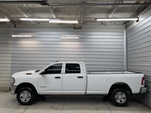 Used 2022 RAM 2500 Tradesman w/ Chrome Appearance Group image 8
