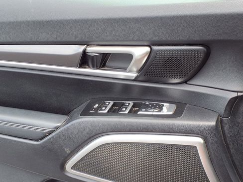 Used 2024 Kia Telluride S w/ S Sunroof Package AWD/4WD image 18