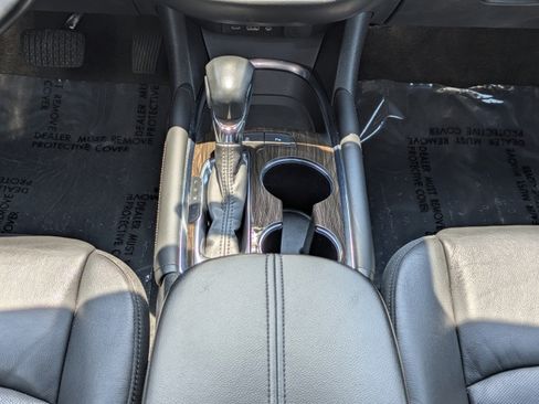 Used 2024 Chevrolet Malibu LT FWD image 19