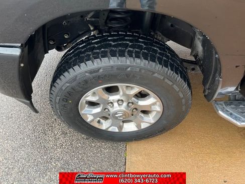 Used 2023 RAM 2500 Laramie AWD/4WD image 23
