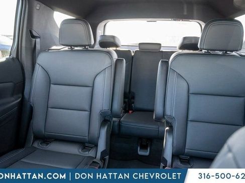 New 2026 Chevrolet Traverse LT w/ Midnight/Sport Edition image 18