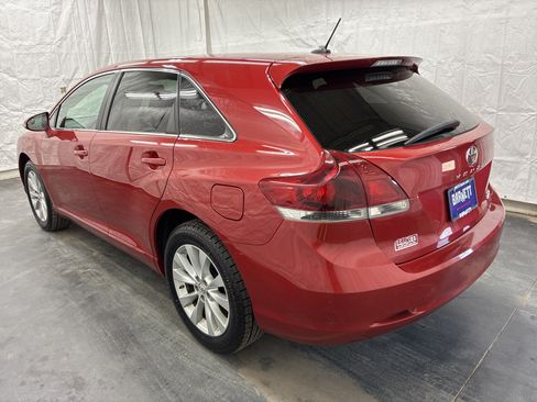 Used 2013 Toyota Venza LE AWD/4WD image 4