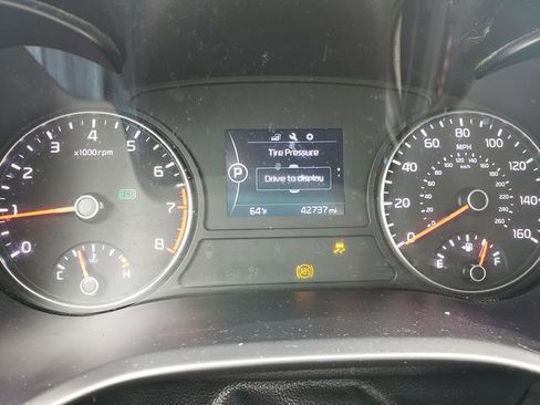 Used 2017 Kia Optima LX FWD image 26