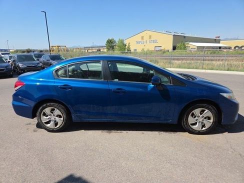 Used 2013 Honda Civic LX image 2