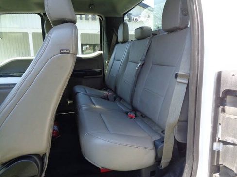 Used 2017 Ford F350 XL w/ Power Equipment Group RWD image 21