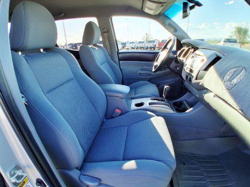 Used 2010 Toyota Tacoma PreRunner RWD image 25