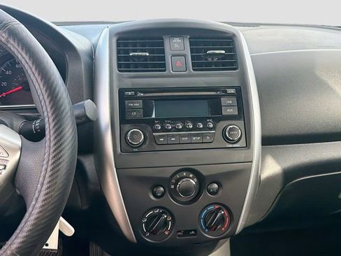 Used 2015 Nissan Versa SV image 25