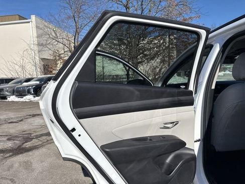 Certified 2025 Hyundai Tucson SEL image 36