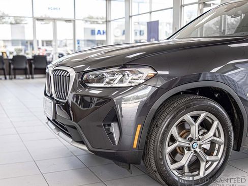 Used 2023 BMW X3 xDrive30i w/ Convenience Package AWD/4WD image 4