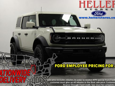 New 2026 Ford Bronco Outer Banks w/ Sasquatch Package AWD/4WD image 1