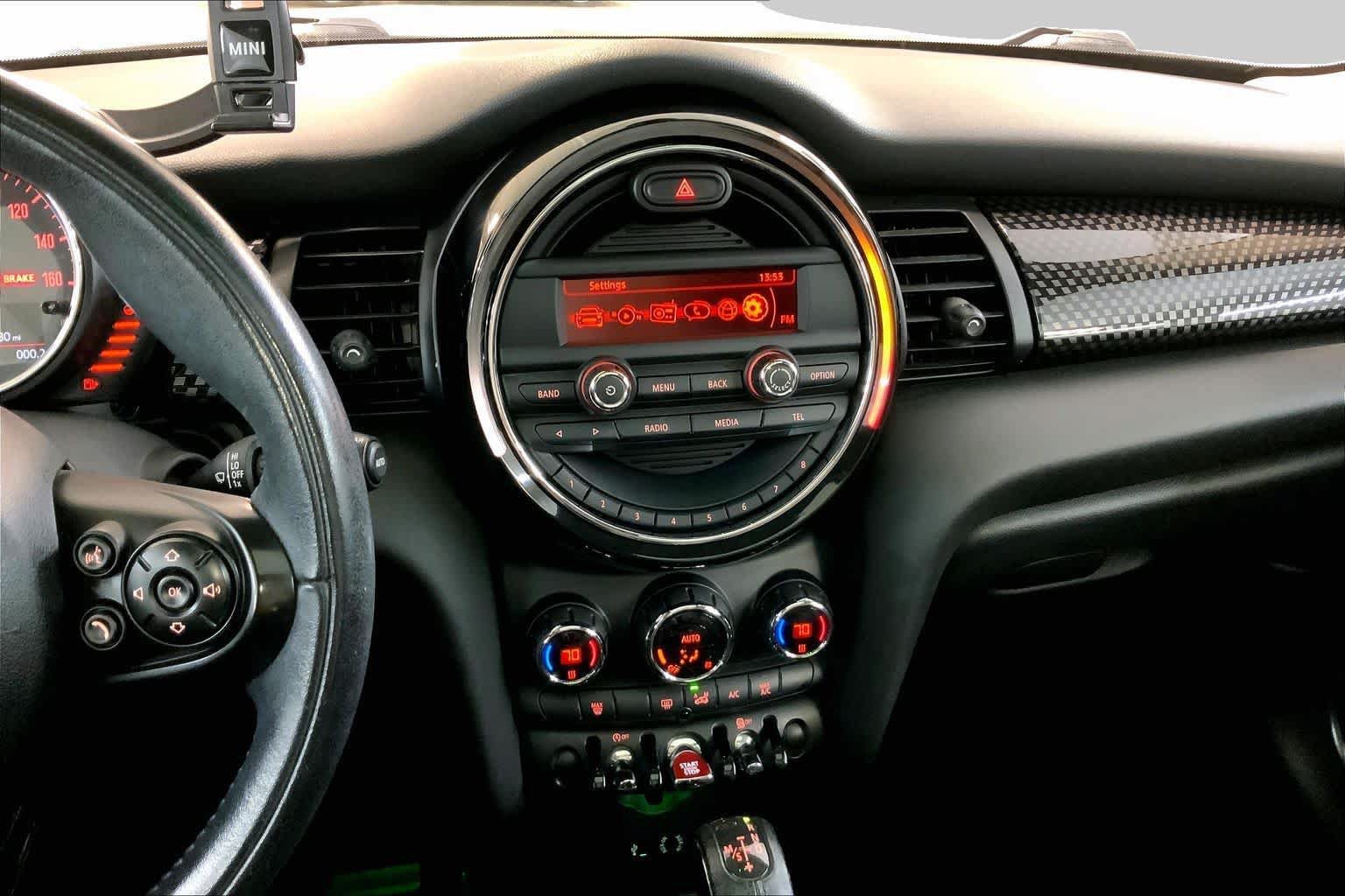 Used 2016 MINI Cooper S FWD image 6