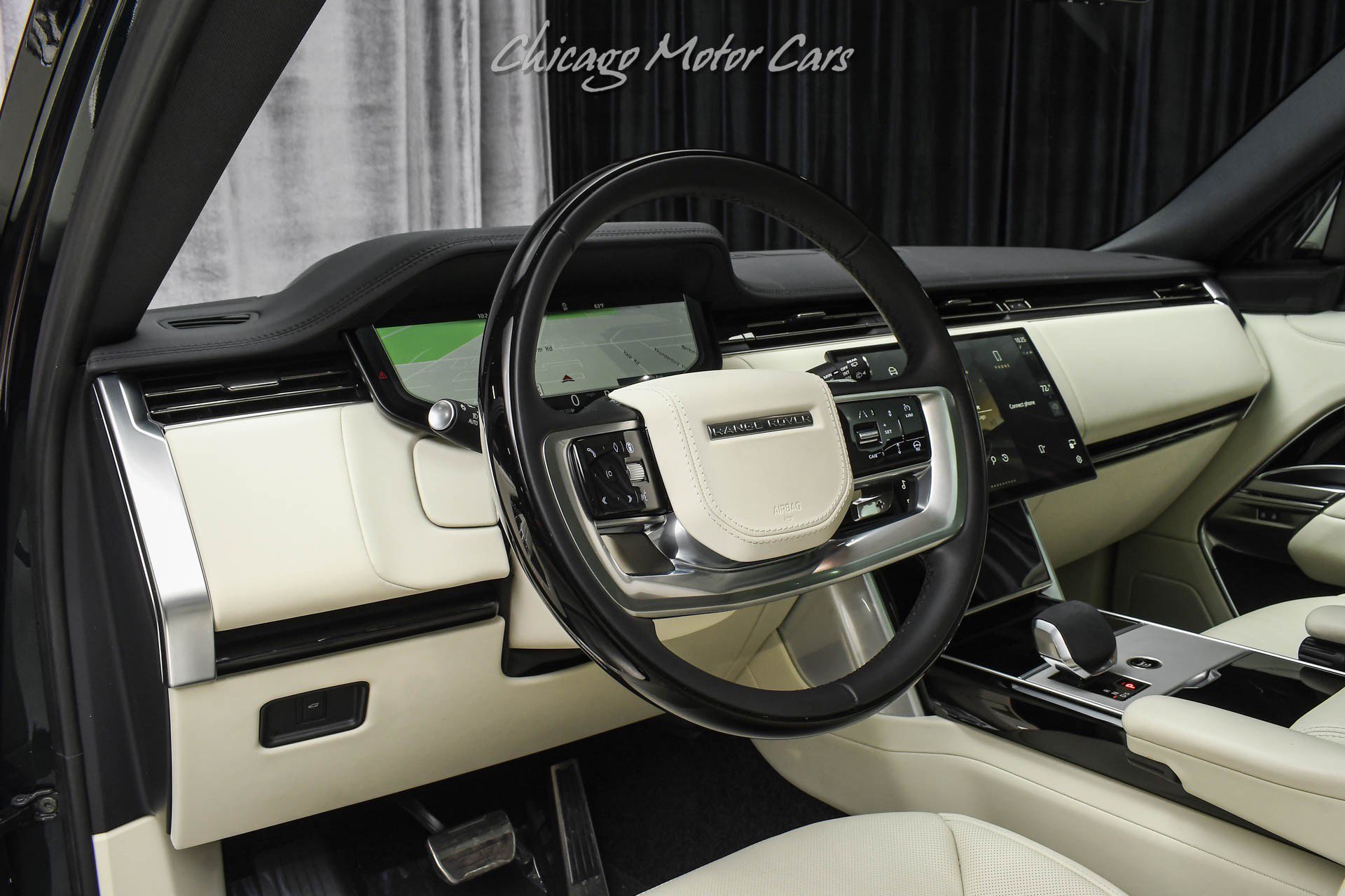 Used 2025 Land Rover Range Rover Long Wheelbase SE AWD/4WD image 8