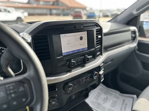 Used 2023 Ford F150 XLT image 18