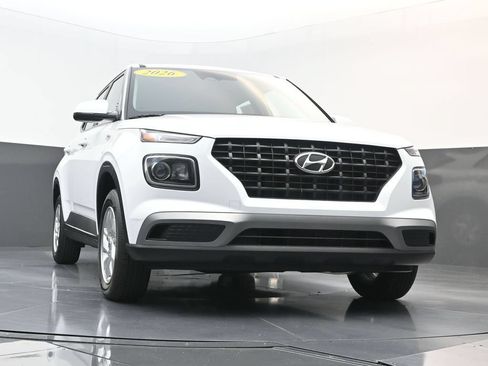 Certified 2026 Hyundai Venue SE FWD image 26