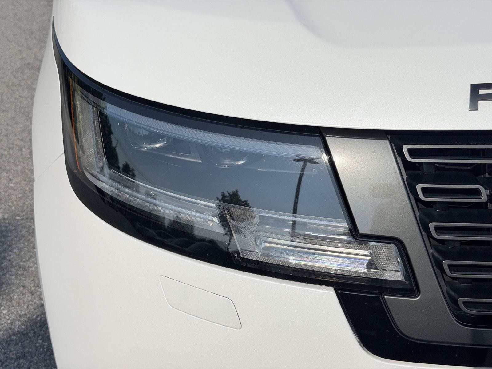 Used 2023 Land Rover Range Rover SE AWD/4WD image 12