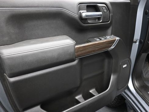 Used 2019 Chevrolet Silverado 1500 RST w/ All-Star Edition AWD/4WD image 9