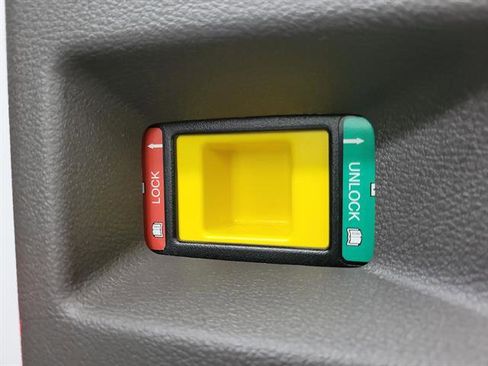 Used 2024 Ford Transit 350 XLT image 8