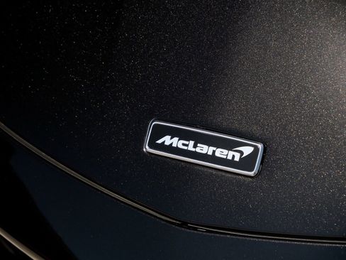 Used 2023 McLaren GT RWD image 13