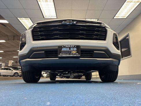New 2026 Chevrolet Equinox LT w/ Midnight Edition AWD/4WD image 13